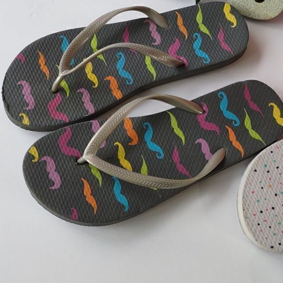 Bundle of Flip Flops -‎ 4 Sets - Please Read Description- Sz 8/9 - Picture 4 of 12